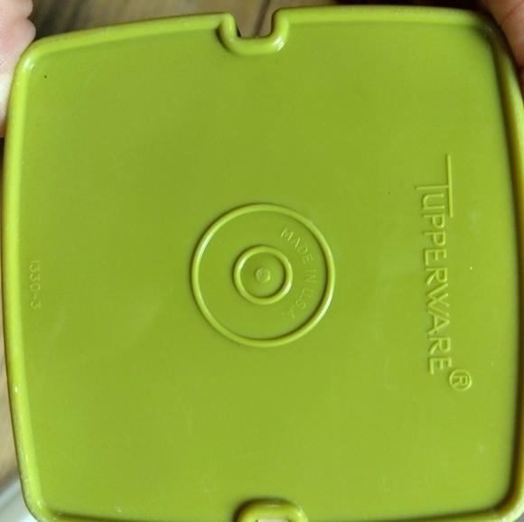 Vintage Tupperware Avocado Green Pickle Keeper Olive Green - Picture 7 of 11